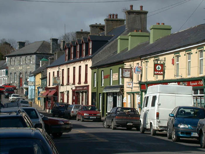 Downtown Schull.jpg 71.6K